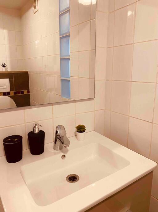 Appartement Cosy Au Calme A 20 Min De Paris 维勒瑞夫 外观 照片